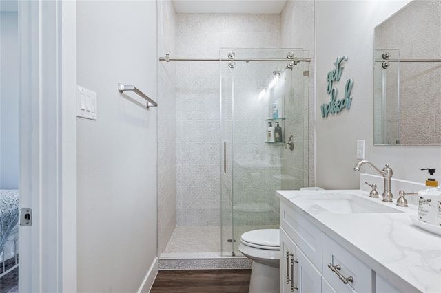 821 Casa Drive, Crystal Beach, TX 77650