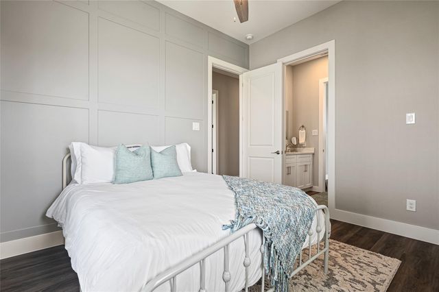 821 Casa Drive, Crystal Beach, TX 77650