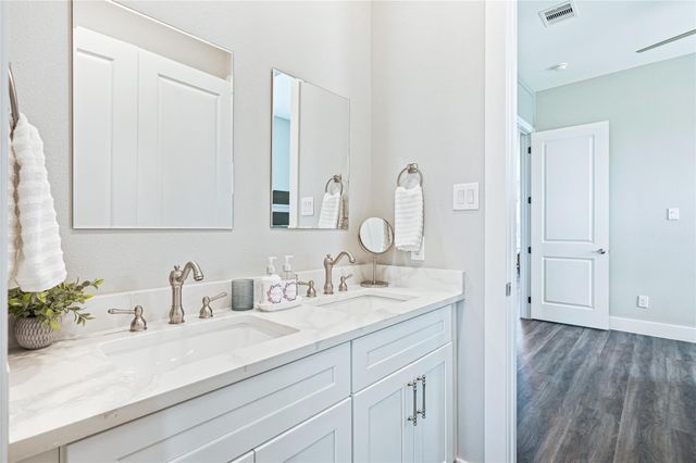 821 Casa Drive, Crystal Beach, TX 77650