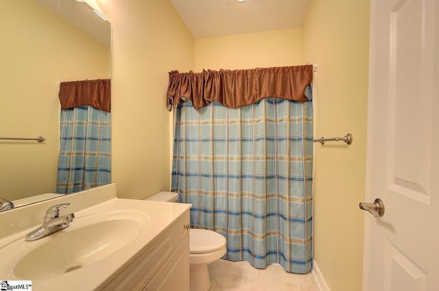 7 Shady Hollow Lane, Greer, SC 29651