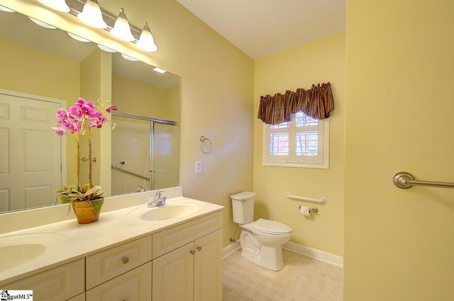 7 Shady Hollow Lane, Greer, SC 29651