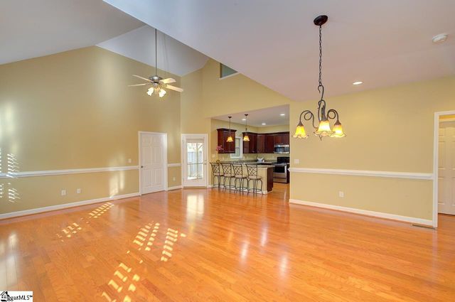 7 Shady Hollow Lane, Greer, SC 29651