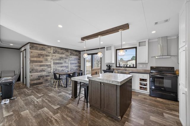 1424 Quail Court, Pelican Bay, TX 76020