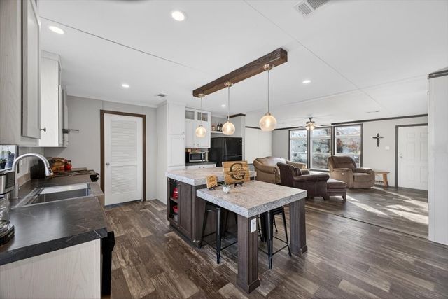 1424 Quail Court, Pelican Bay, TX 76020