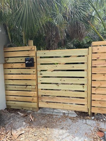 345 22ND AVENUE S B, St Petersburg, FL 33705