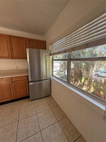 345 22ND AVENUE S B, St Petersburg, FL 33705