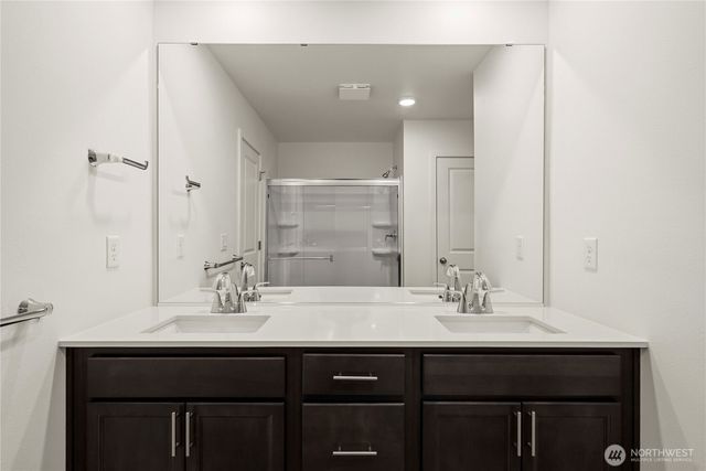 120 Willowbrook Drive, Chehalis, WA 98532