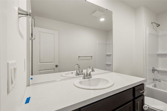 120 Willowbrook Drive, Chehalis, WA 98532