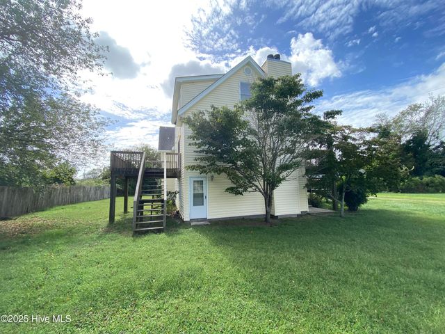 120 Perkins Lane, Coinjock, NC 27923