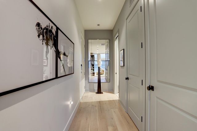 4521 San Felipe Street 1804, Houston, TX 77027