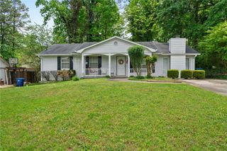 34 Duke Drive, Lawrenceville, GA 30046