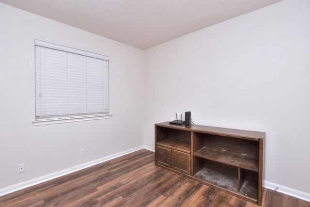 1503 Barcus DR, Georgetown, TX 78626