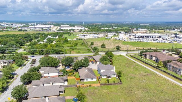 1970 Intrepid DR, Buda, TX 78610