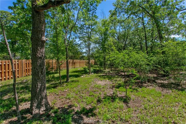 4603 Colonial Circle, College Station, TX 77845