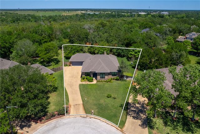 4603 Colonial Circle, College Station, TX 77845