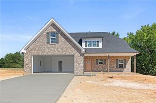 165 Canton Drive, Lexington, NC 27295