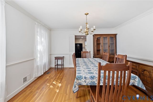 214 W Brook Run Dr, Henrico, VA 23238