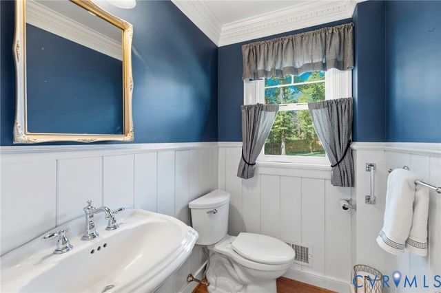 214 W Brook Run Dr, Henrico, VA 23238