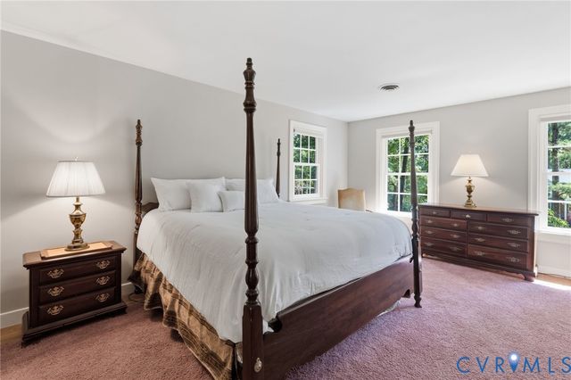 214 W Brook Run Dr, Henrico, VA 23238