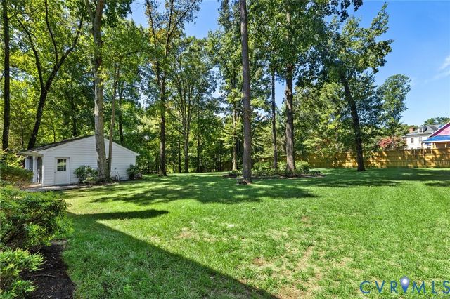 214 W Brook Run Dr, Henrico, VA 23238