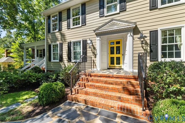 214 W Brook Run Dr, Henrico, VA 23238