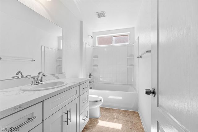 304 Iron Summit Avenue, North Las Vegas, NV 89031