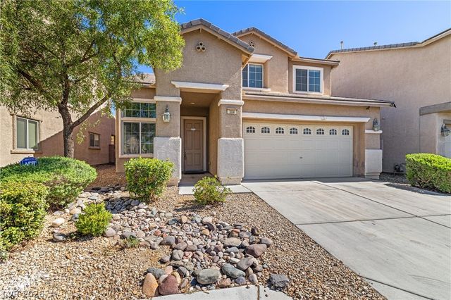304 Iron Summit Avenue, North Las Vegas, NV 89031