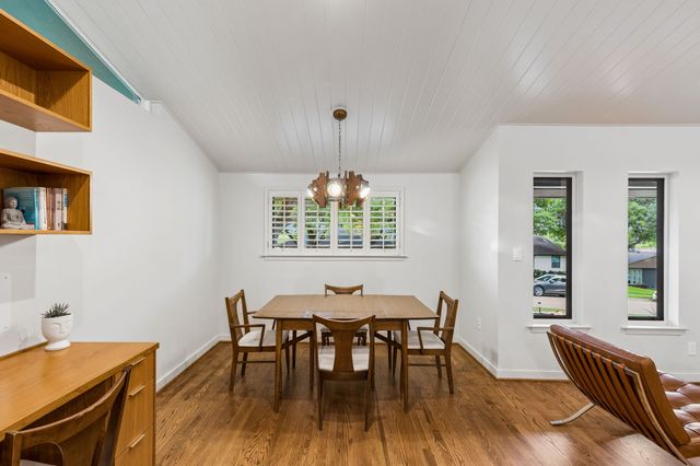 707 Bondstone Drive, Dallas, TX 75218
