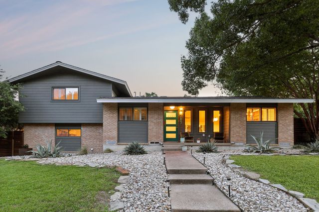 707 Bondstone Drive, Dallas, TX 75218
