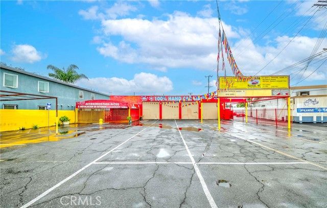 7201 Santa Fe, Huntington Park, CA 90255