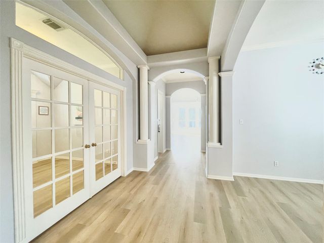 1150 Sienna Hill Drive, Houston, TX 77077