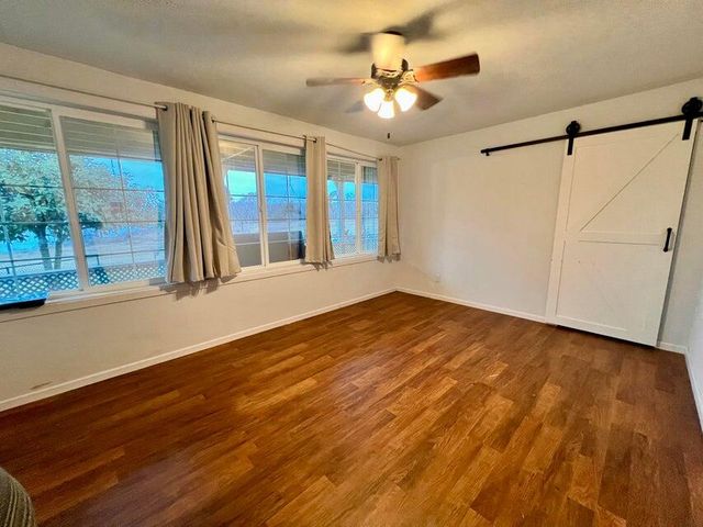 190 Potential Drive, Hollister, MO 65672