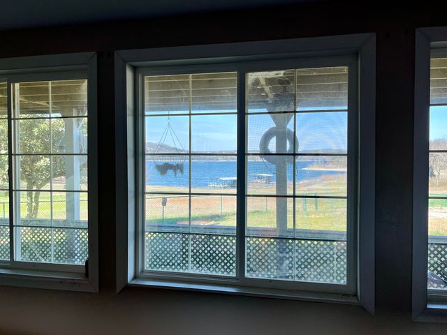 190 Potential Drive, Hollister, MO 65672