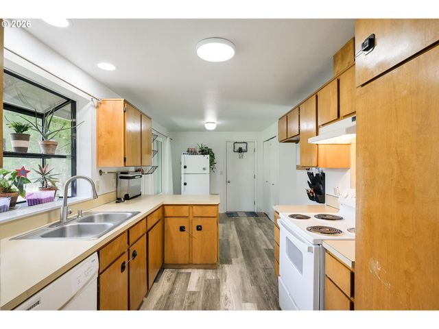 604 Sw 2ND Ct, Battle Ground, WA 98604