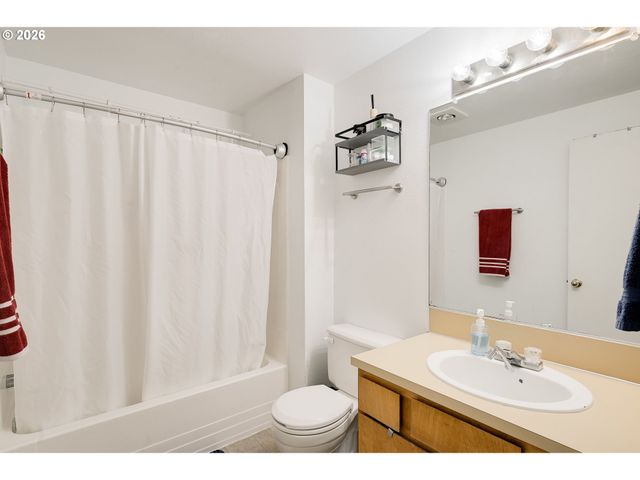 604 Sw 2ND Ct, Battle Ground, WA 98604