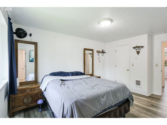 604 Sw 2ND Ct, Battle Ground, WA 98604