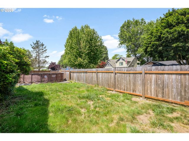 604 Sw 2ND Ct, Battle Ground, WA 98604