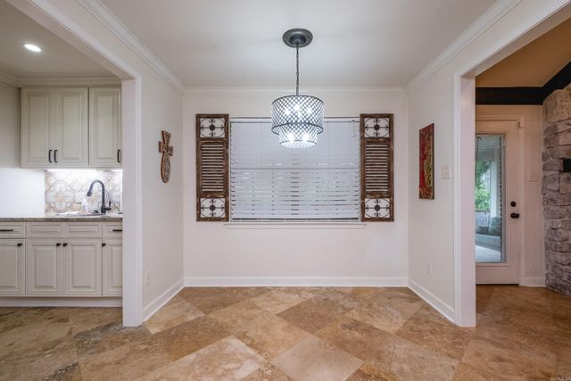 1104 Kings Mountain Drive, Little Rock, AR 72211