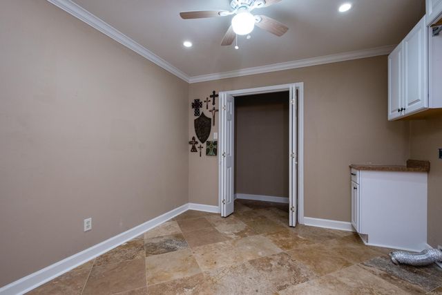 1104 Kings Mountain Drive, Little Rock, AR 72211