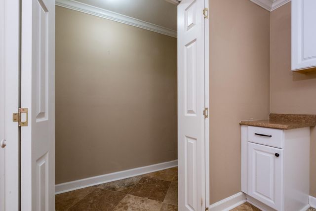 1104 Kings Mountain Drive, Little Rock, AR 72211