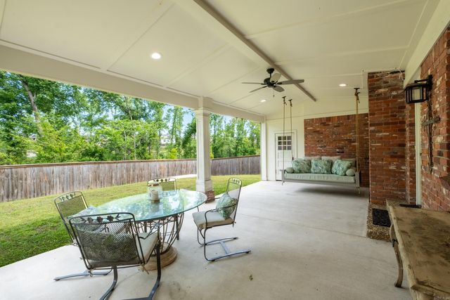 1104 Kings Mountain Drive, Little Rock, AR 72211