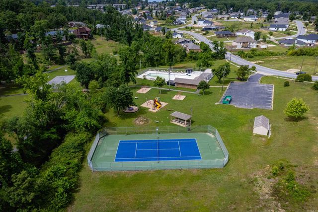 1104 Kings Mountain Drive, Little Rock, AR 72211