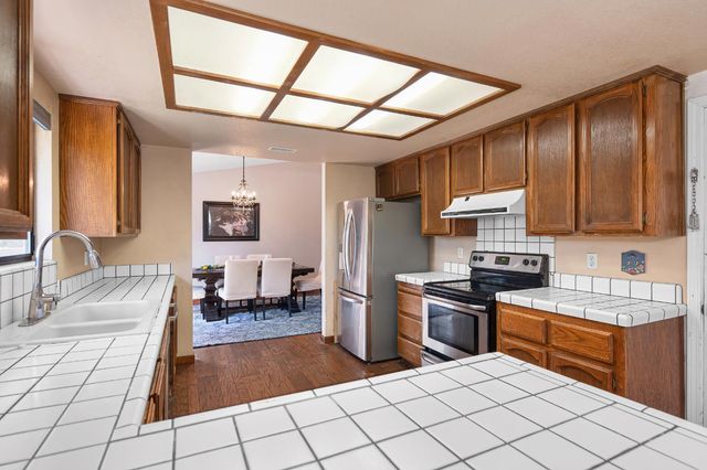 210 Meadow Gate Rd, Meadow Vista, CA 95722