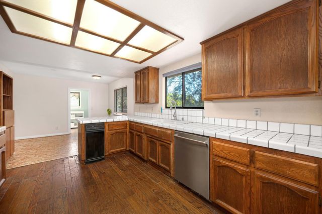 210 Meadow Gate Rd, Meadow Vista, CA 95722