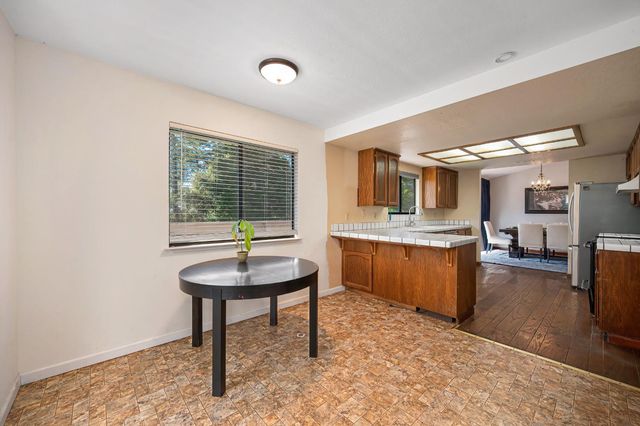 210 Meadow Gate Rd, Meadow Vista, CA 95722