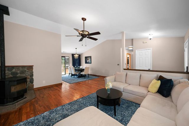 210 Meadow Gate Rd, Meadow Vista, CA 95722