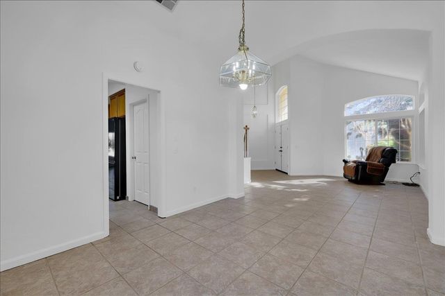 8772 Newry Ct, Elk Grove, CA 95624