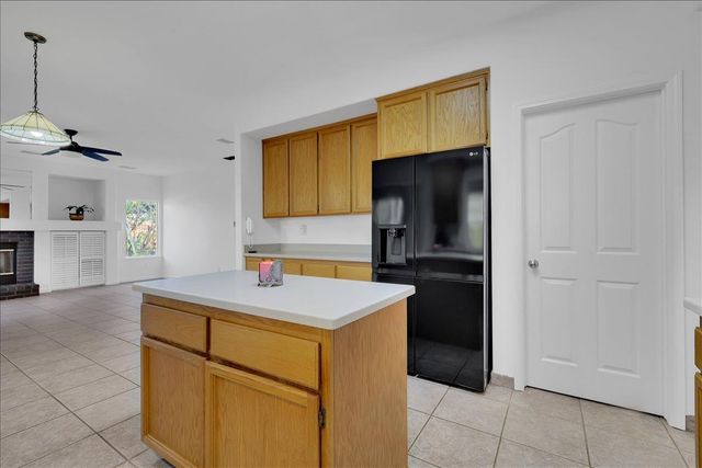 8772 Newry Ct, Elk Grove, CA 95624