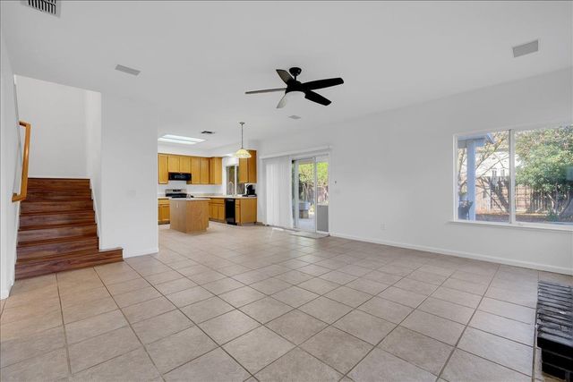 8772 Newry Ct, Elk Grove, CA 95624