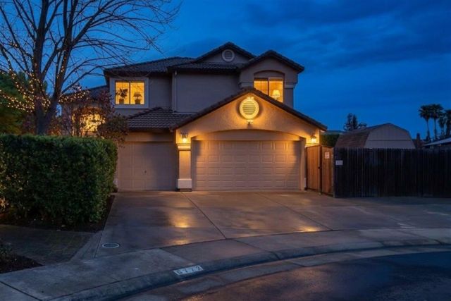 8772 Newry Ct, Elk Grove, CA 95624